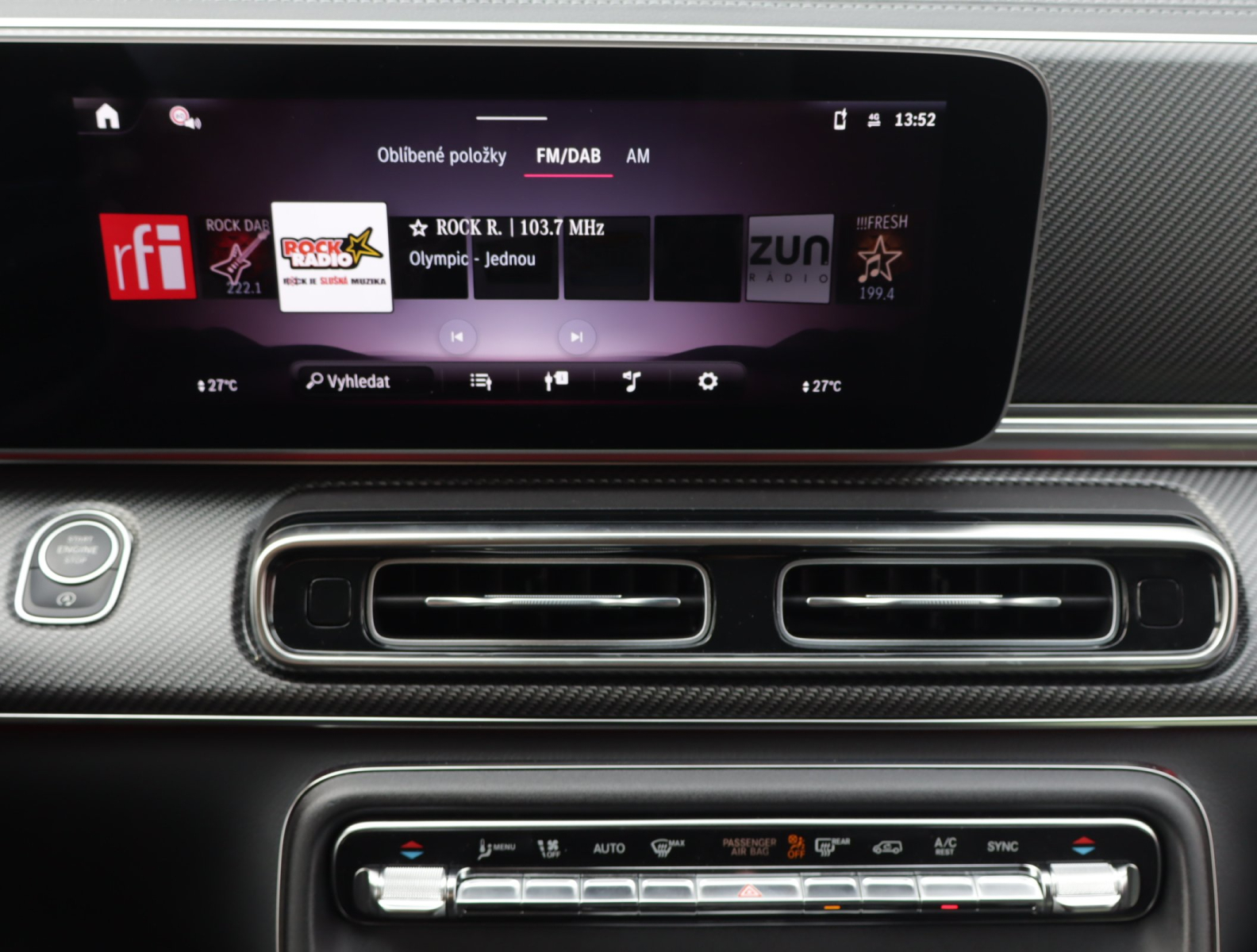 Mercedes-Benz V - 2024