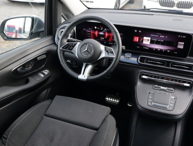 Mercedes - Benz V - 2025