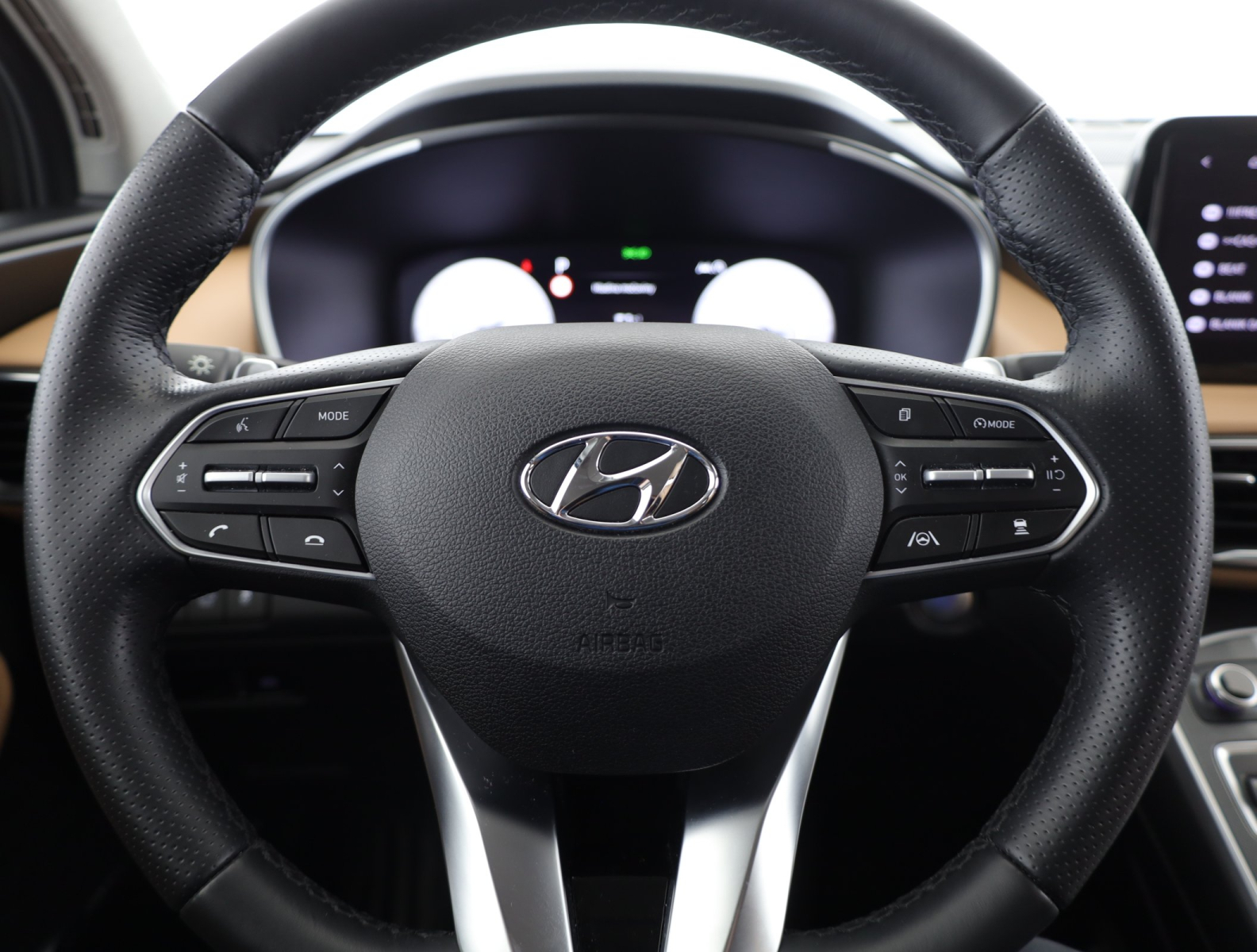 Hyundai Santa Fe - 2022