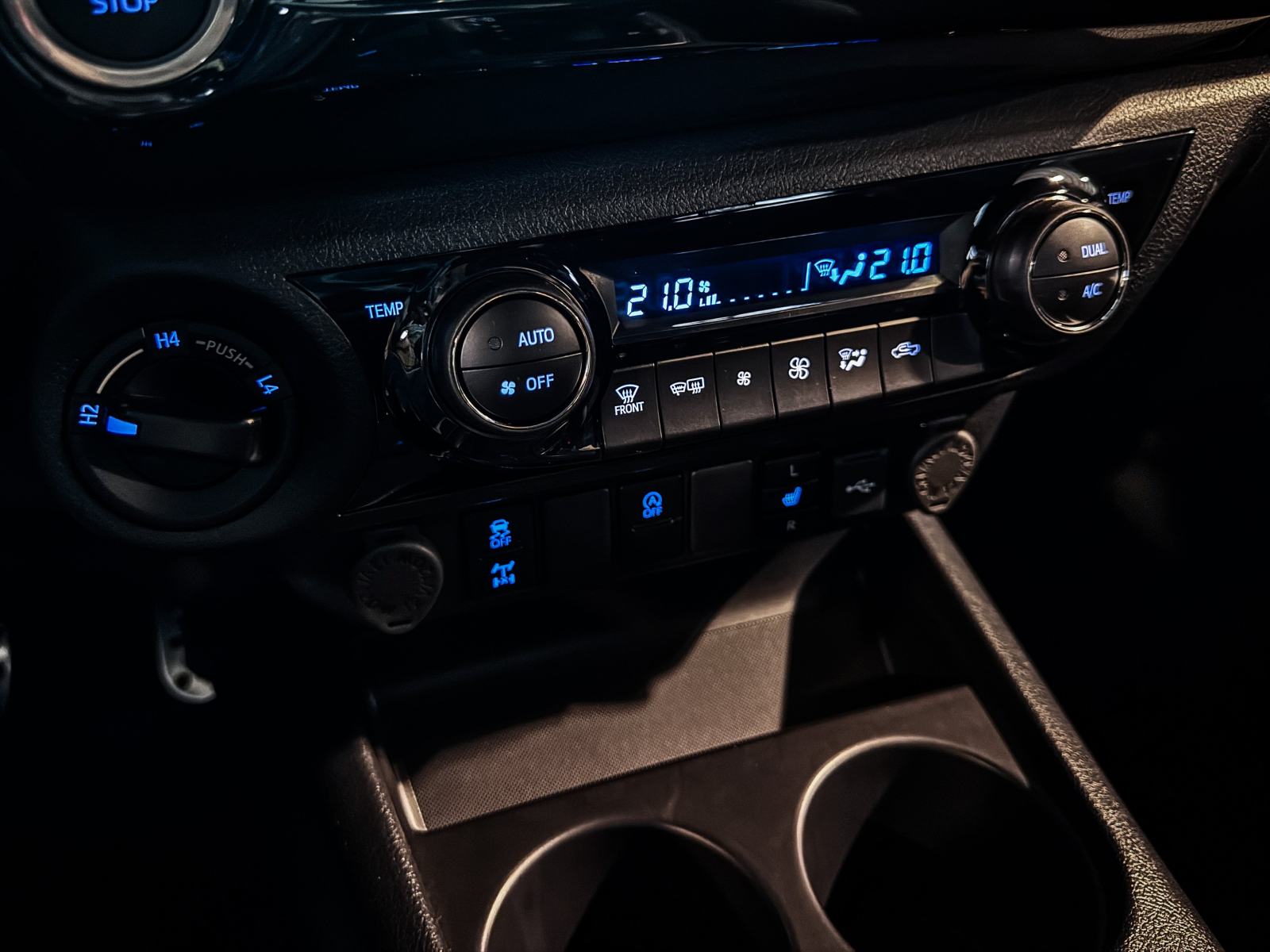 Toyota Hilux - 2025