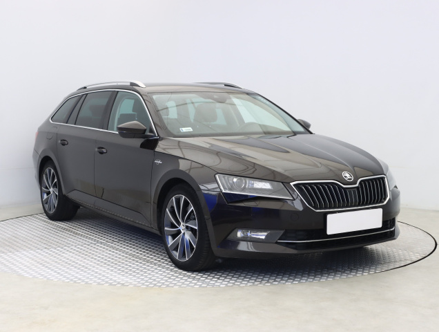 Škoda Superb 2015