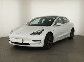Tesla Model 3 - 2020