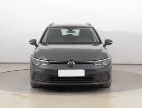 Volkswagen Golf - 2021