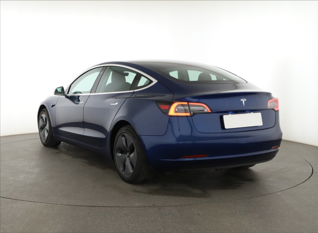 Tesla Model 3 Std Range Plus 52kWh
