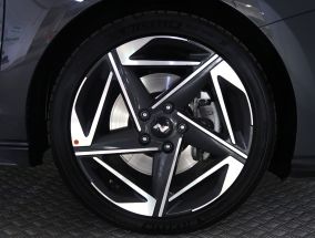 Hyundai i30 - 2025