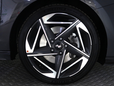 Hyundai i30 - 2025