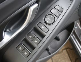 Hyundai i30 - 2025