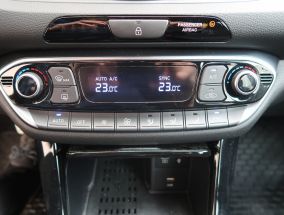 Hyundai i30 - 2025
