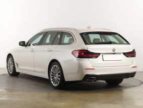 BMW 5 - 2021