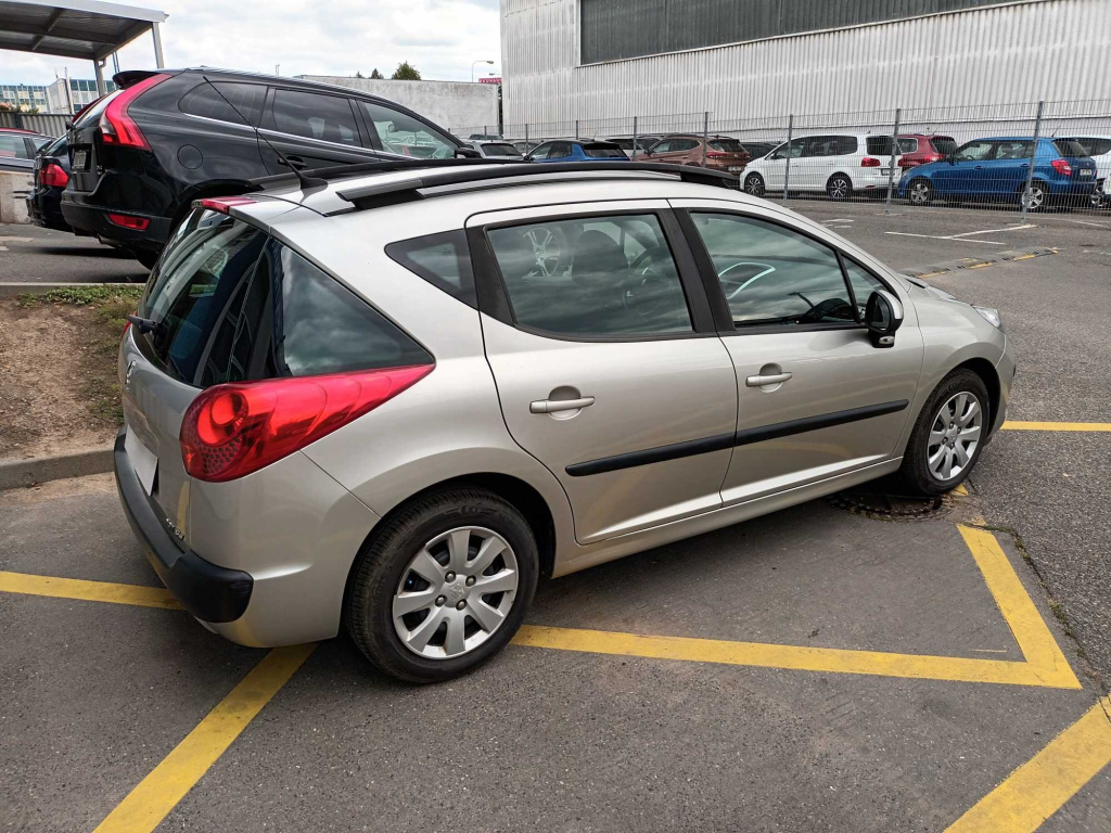 Peugeot 207