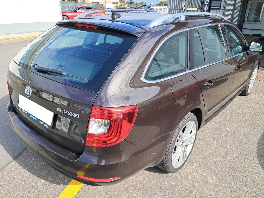 Škoda Superb