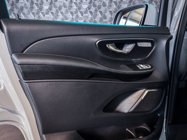 Mercedes-Benz V - 2024