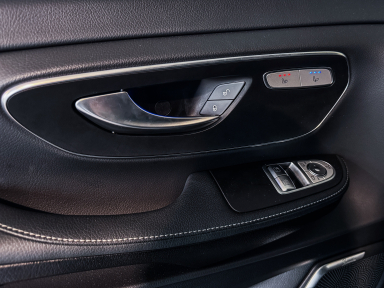 Mercedes-Benz V - 2024