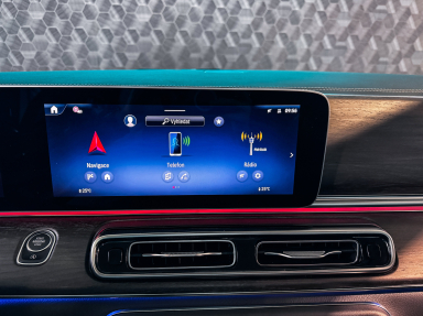 Mercedes-Benz V - 2024