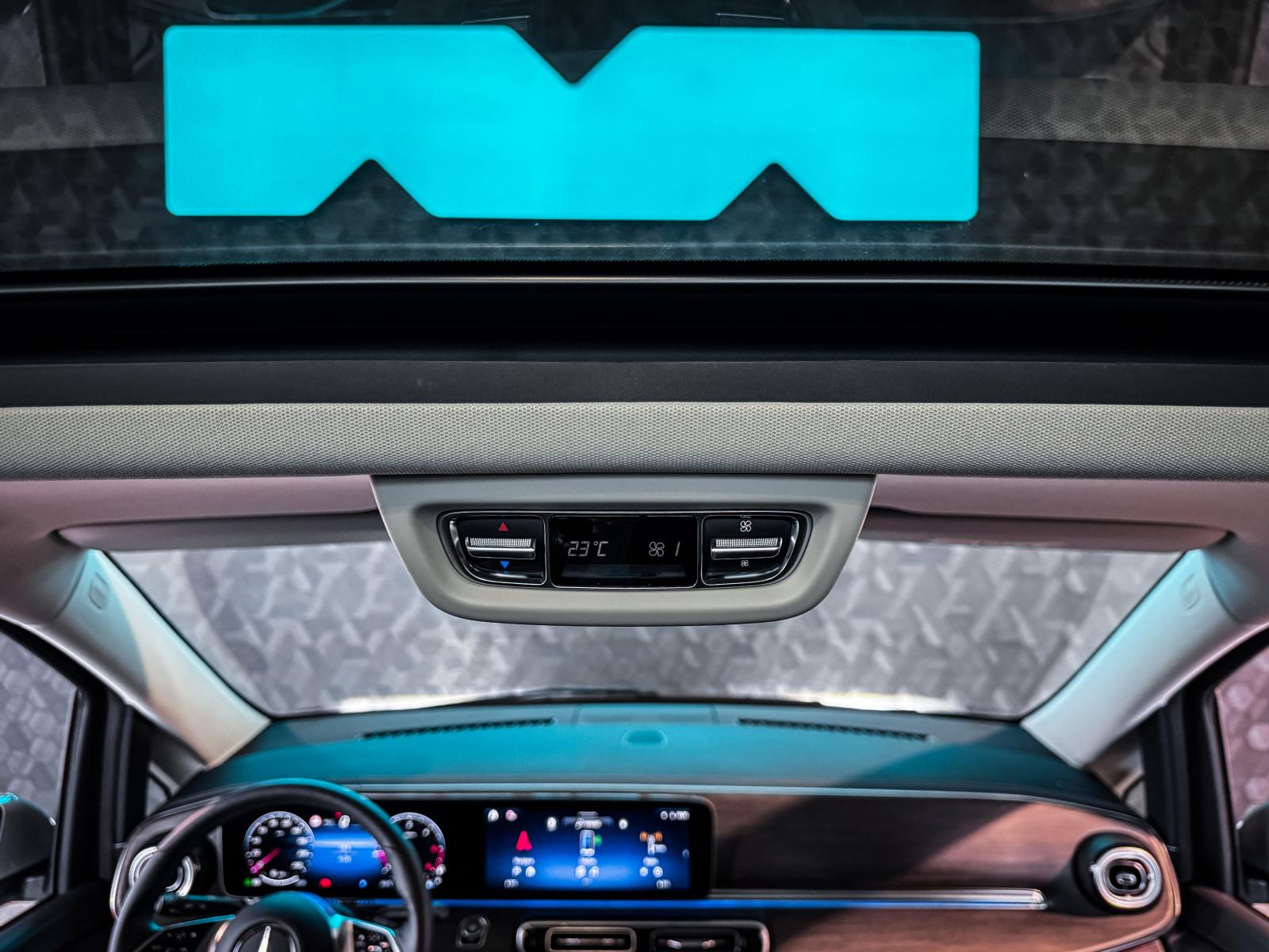 Mercedes-Benz V - 2024