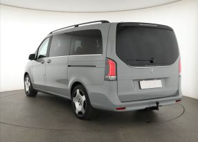 Mercedes-Benz V - 2024