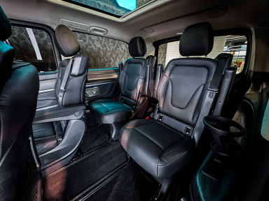 Mercedes-Benz V - 2024