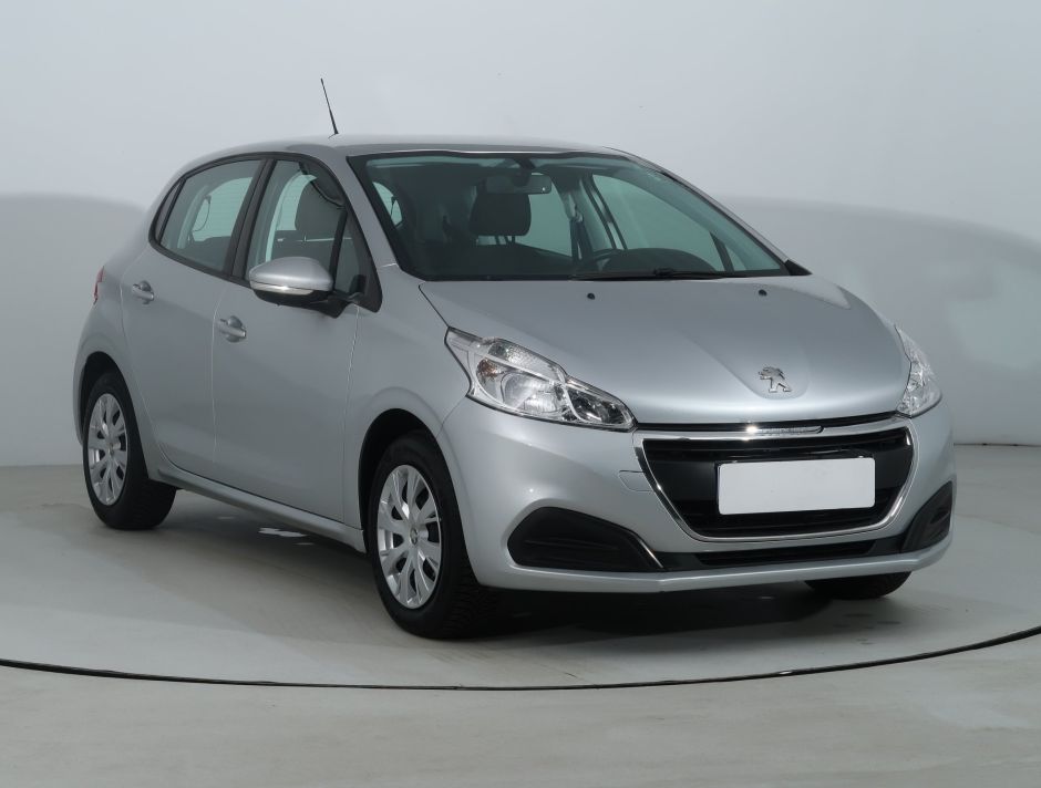 Peugeot 208 - 2016