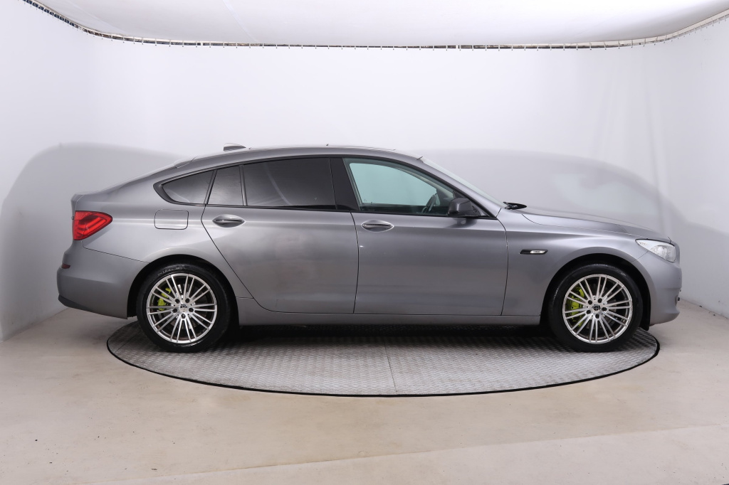 BMW 5GT