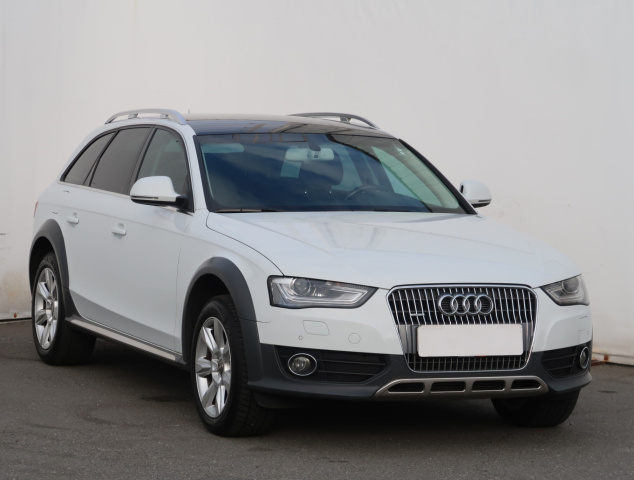 Audi A4 Allroad 2013