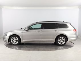 Volkswagen Passat - 2015