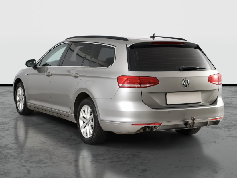 Volkswagen Passat, 2015
