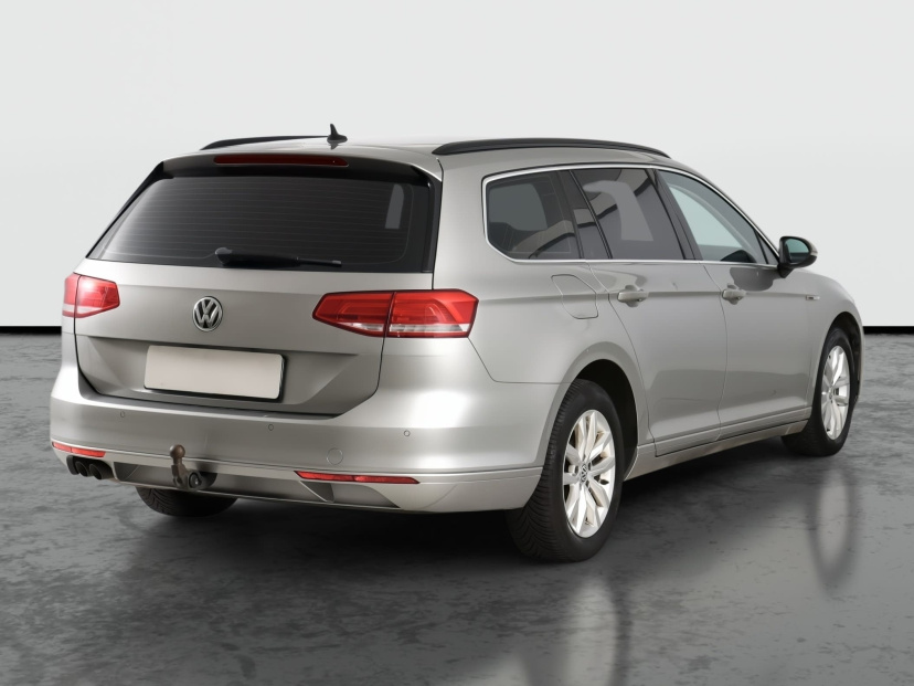 Volkswagen Passat, 2015