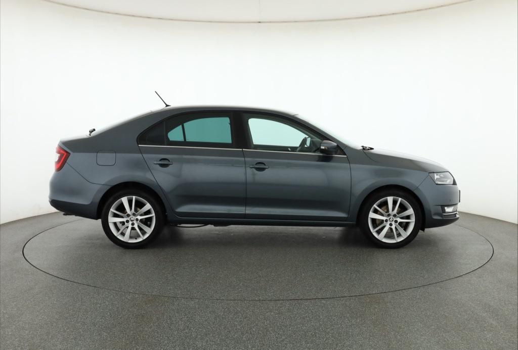 Škoda Rapid