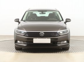 Volkswagen Passat - 2015