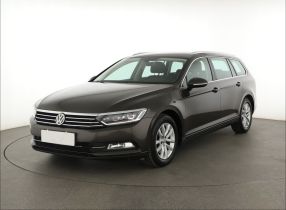 Volkswagen Passat - 2015