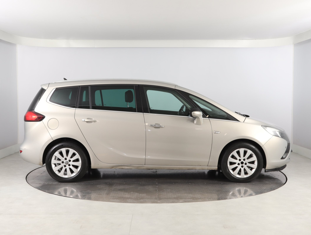 Opel Zafira Tourer