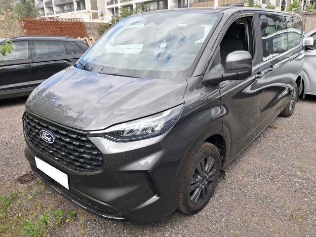 Ford Tourneo Custom 2024