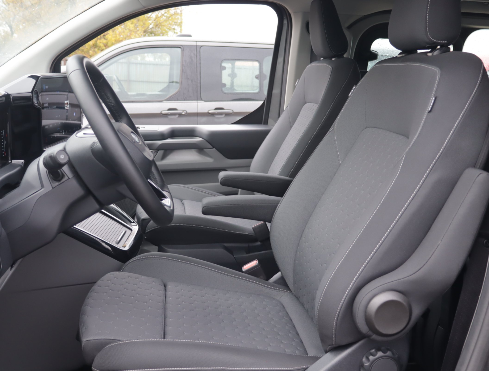 Ford Tourneo Custom - 2024