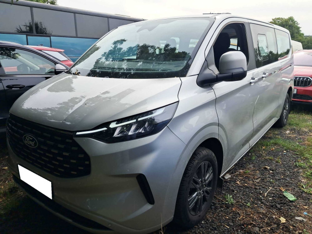 Ford Tourneo Custom 2024