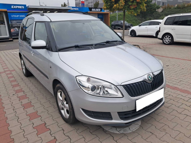 Škoda Roomster 2012