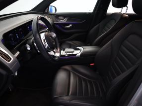 Mercedes-Benz EQC - 2021