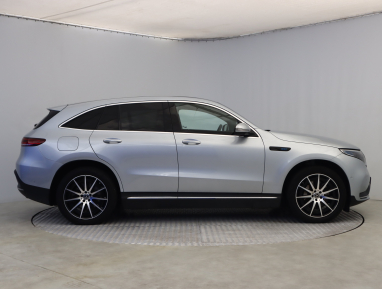 Mercedes-Benz EQC - 2021
