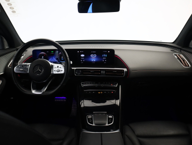 Mercedes-Benz EQC - 2021
