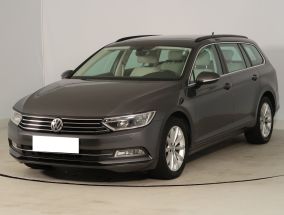 Volkswagen Passat - 2016