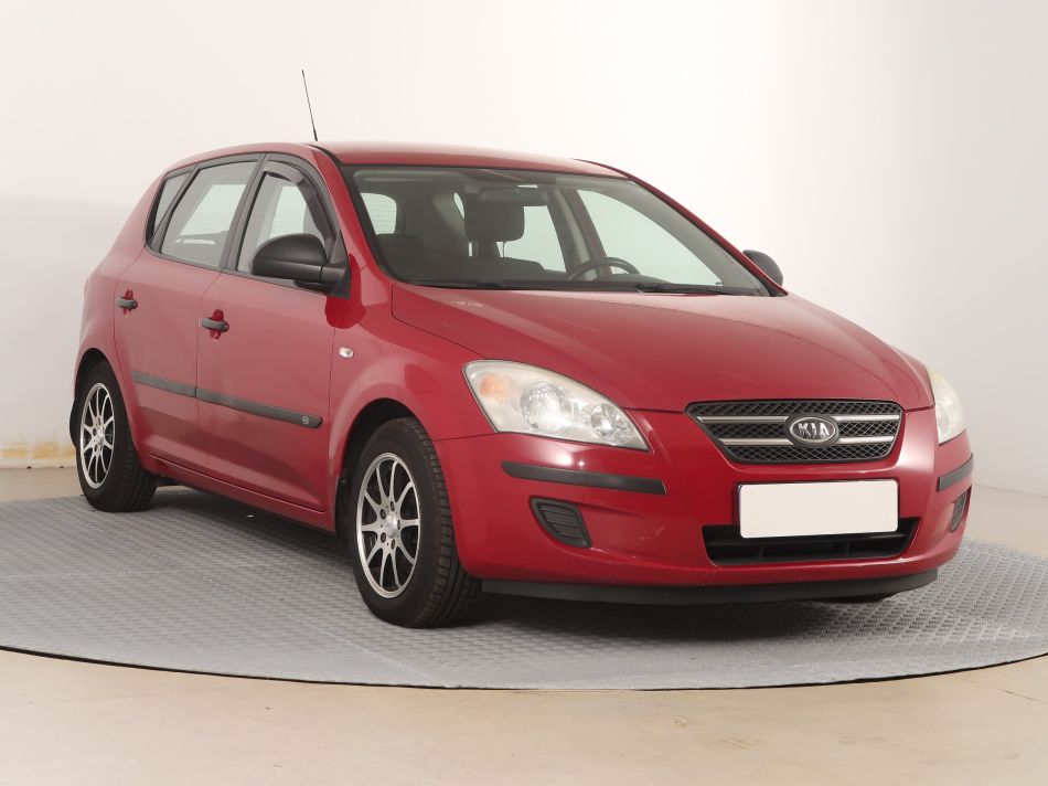 Kia Ceed - 2009