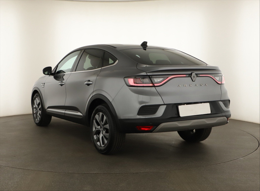 Renault Arkana, 2025