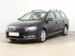 Volkswagen Passat - 2012