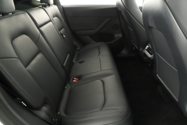 Tesla Model Y - 2023