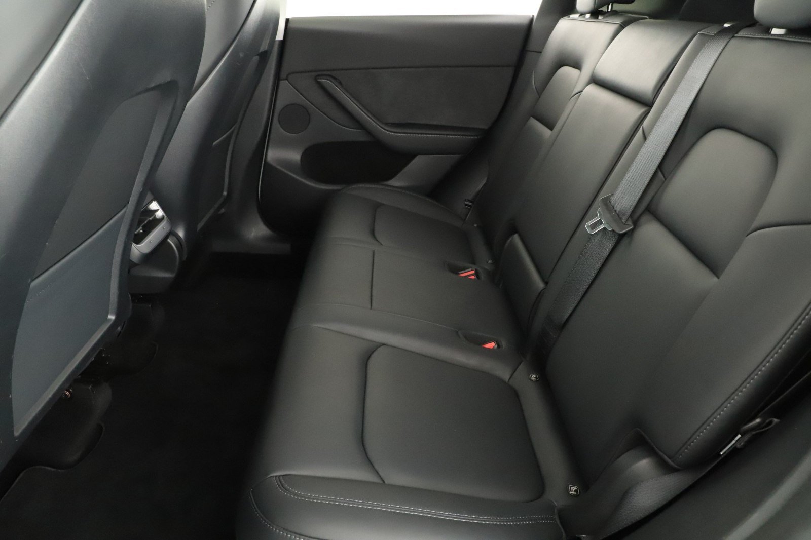 Tesla Model Y - 2023