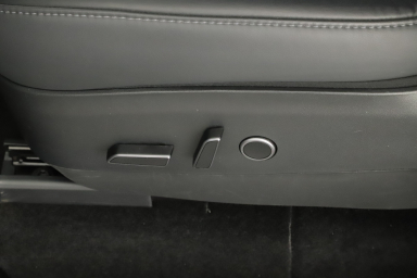 Tesla Model Y - 2023