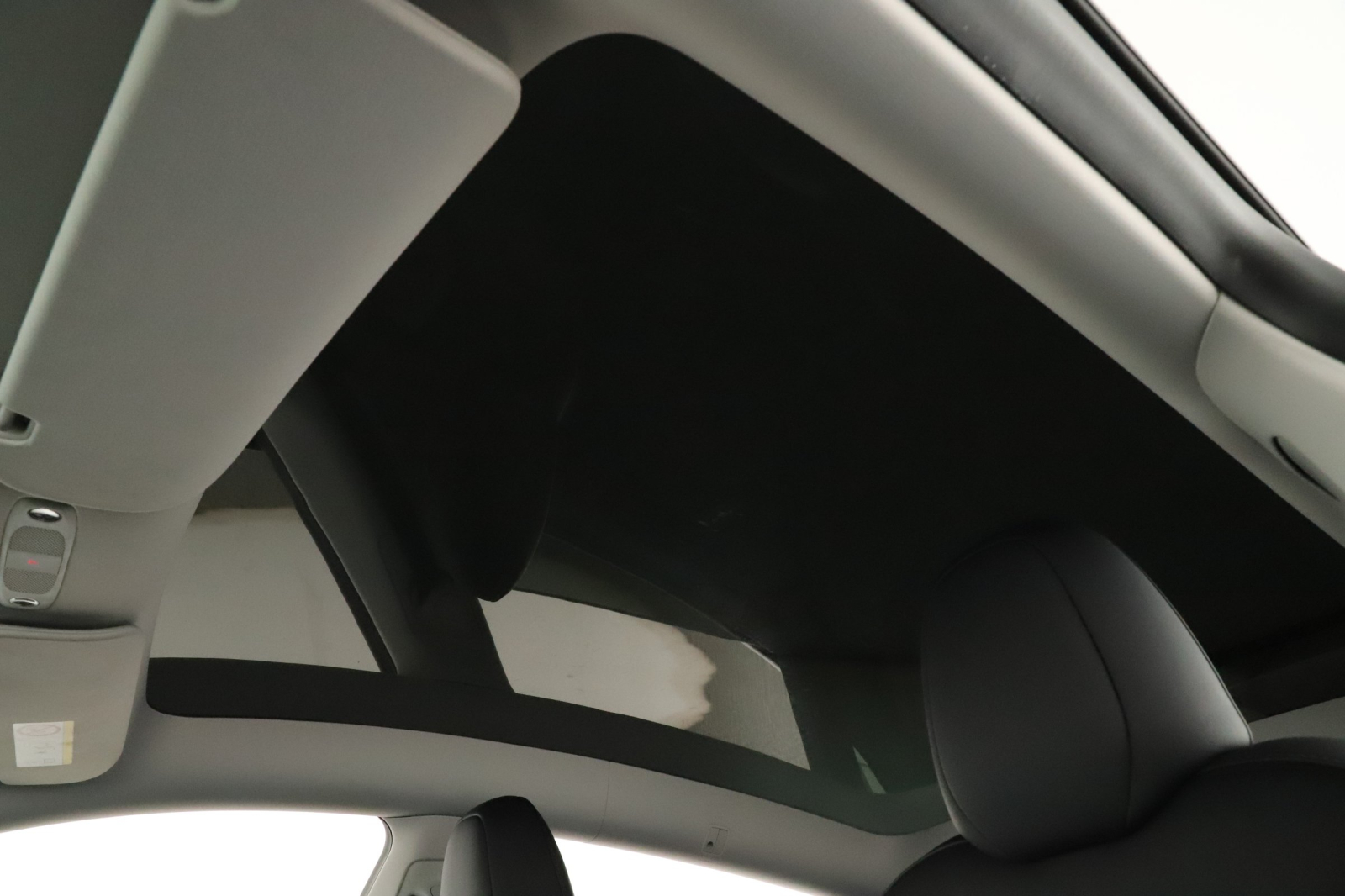 Tesla Model Y - 2023