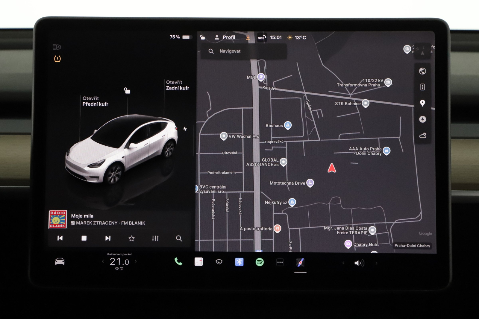 Tesla Model Y - 2023