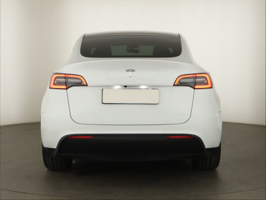 Tesla Model Y - 2023