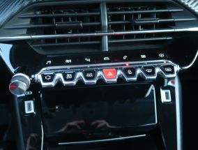 Peugeot e-2008 - 2022