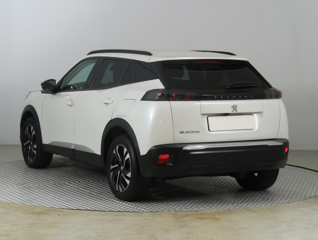 Peugeot e-2008 50 kWh
